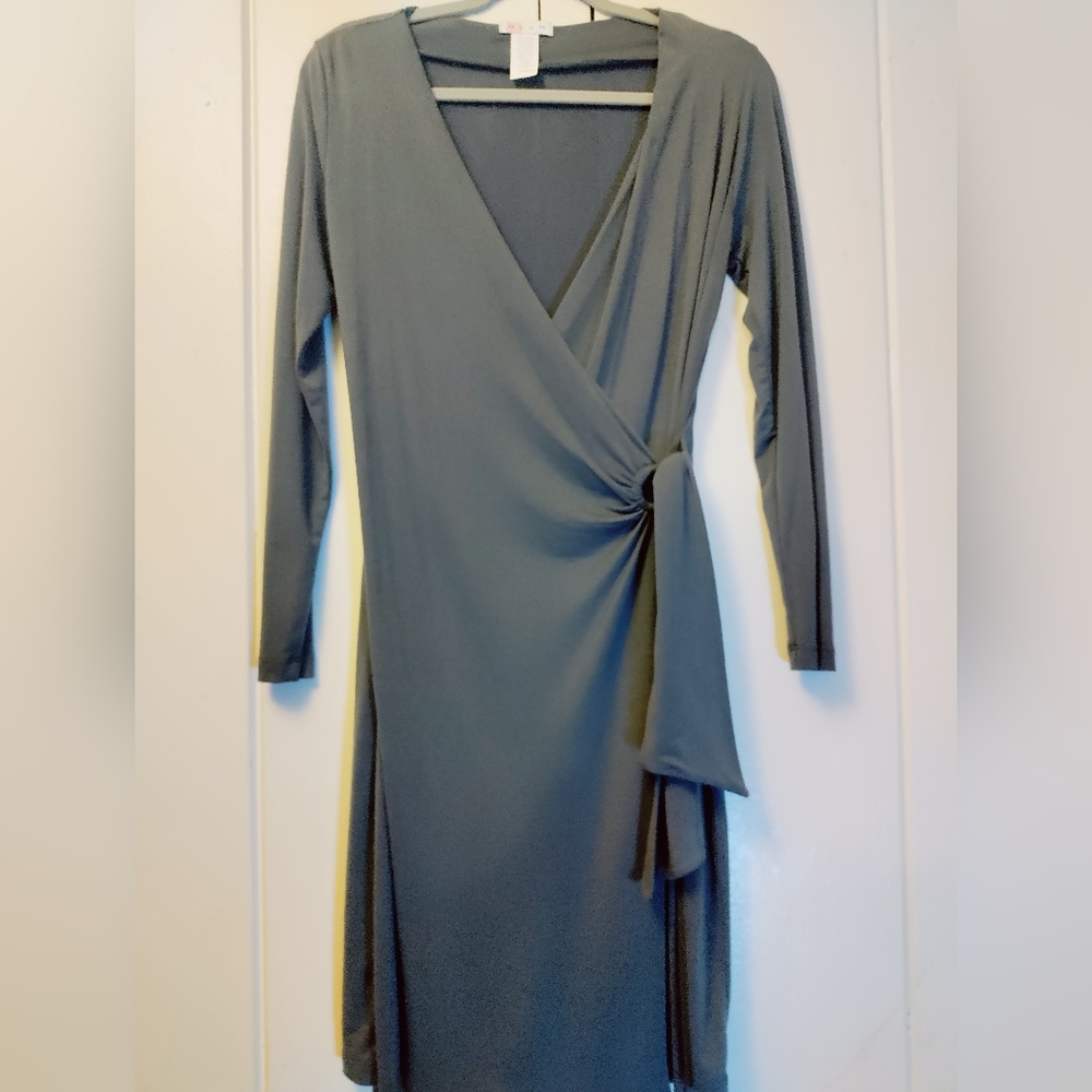 Glam Wrap Around Dress, Color Gray, Size Large, Great Condition